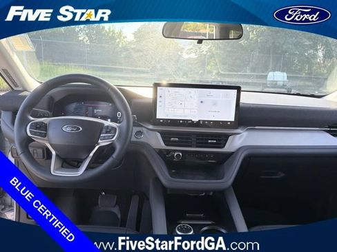 Used 2025 Ford Explorer Active w/ Active Comfort Package RWD image 13