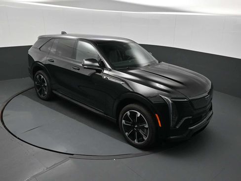 Used 2025 Cadillac Escalade IQ Sport 1 AWD/4WD image 10