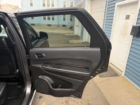 Used 2017 Dodge Durango Citadel w/ Technology Group AWD/4WD image 38