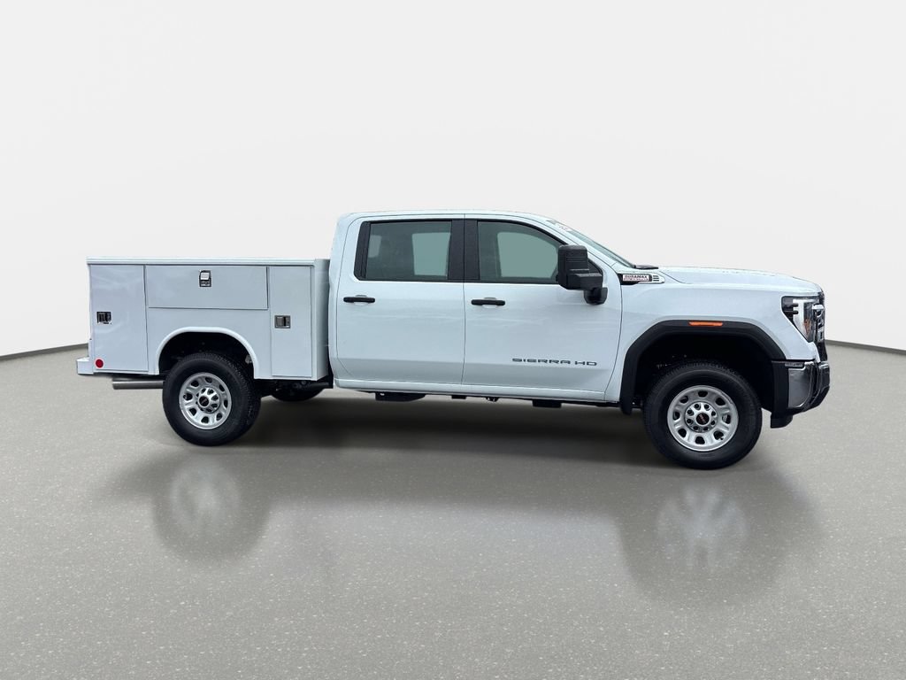 Used 2026 GMC Sierra 3500 Pro AWD/4WD image 3