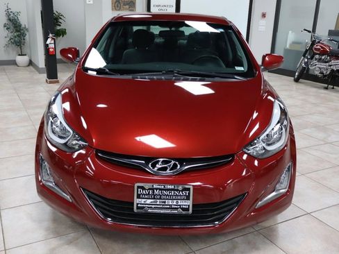 Used 2016 Hyundai Elantra SE w/ Option Group 02 image 8