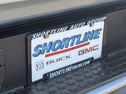 Used 2025 GMC Canyon AT4 AWD/4WD image 36