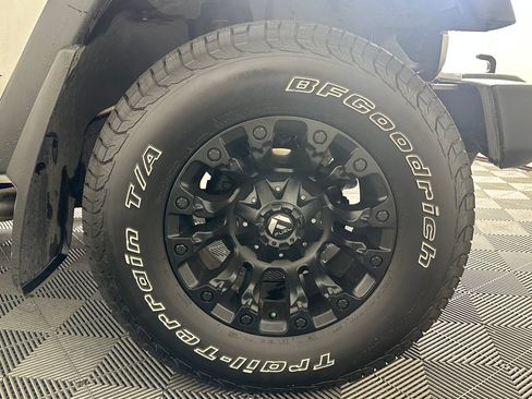 Used 2013 Jeep Wrangler Unlimited Sport AWD/4WD image 12