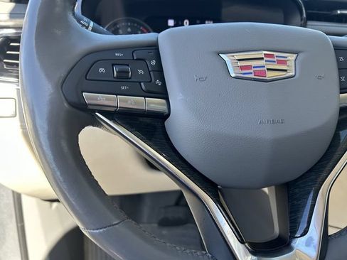 Used 2023 Cadillac XT6 Premium Luxury w/ Technology Package FWD image 26