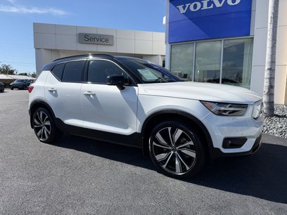 Used 2021 Volvo XC40 P8 Recharge w/ Advanced Package