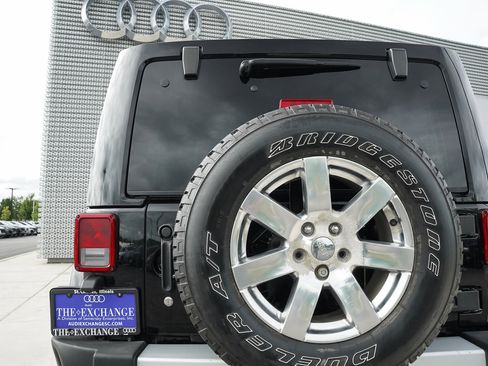 Used 2013 Jeep Wrangler Unlimited Sahara w/ Dual Top Group image 22