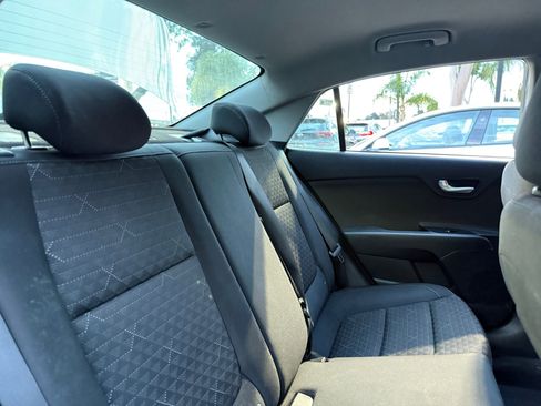 Used 2021 Kia Rio S image 18
