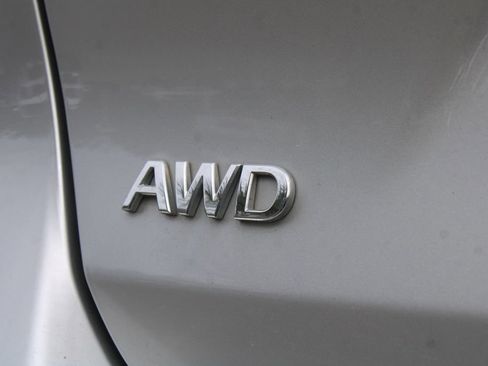 Used 2021 INFINITI QX50 Luxe image 9