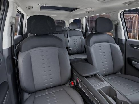 New 2026 Kia EV9 Wind AWD/4WD image 16