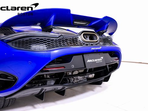 New 2026 McLaren 750S image 13