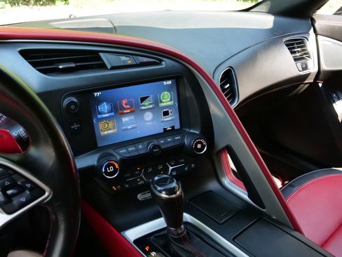 Used 2019 Chevrolet Corvette Grand Sport RWD image 11