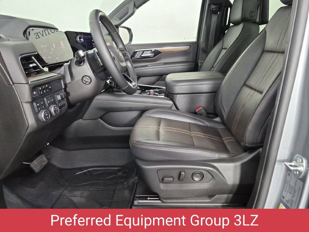 Certified 2025 Chevrolet Tahoe High Country AWD/4WD image 16
