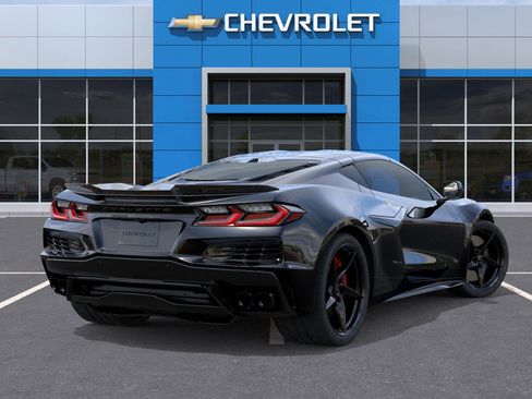 New 2025 Chevrolet Corvette E-Ray image 4