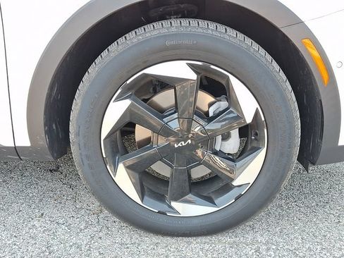 Certified 2025 Kia Sorento SX Prestige AWD/4WD image 5
