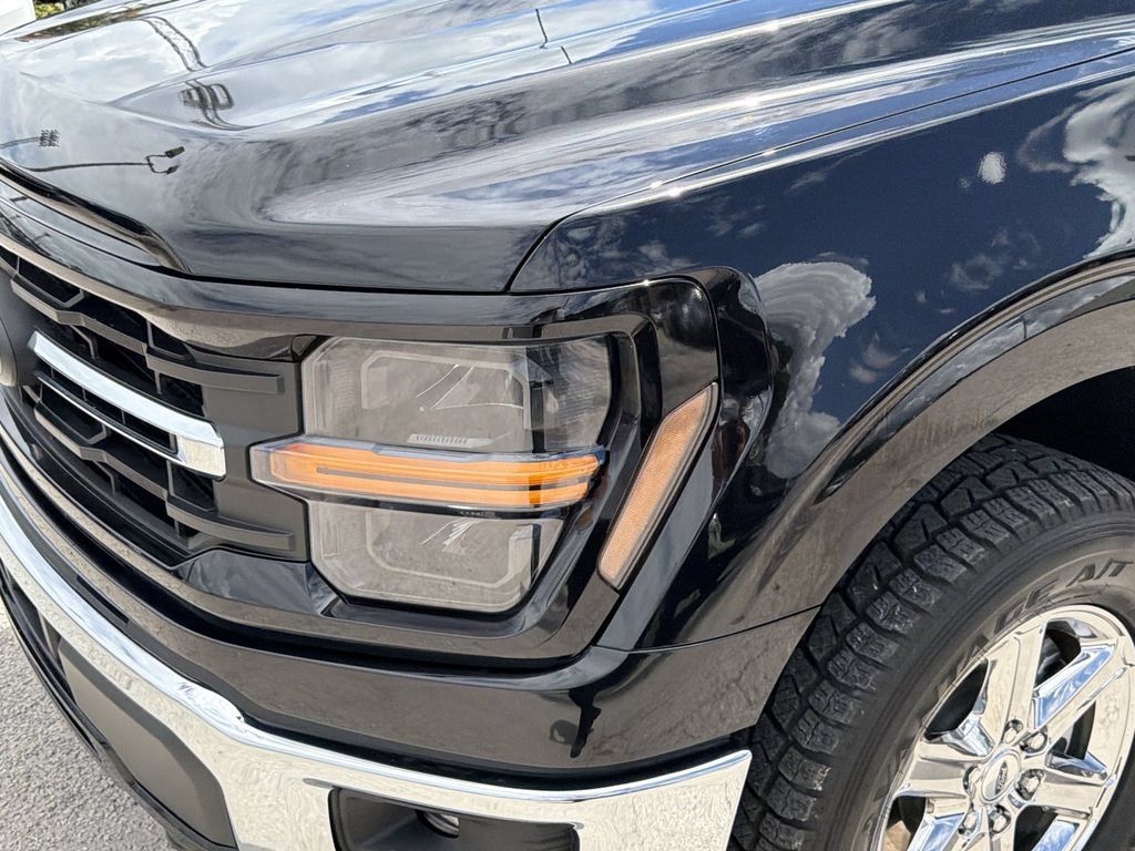 Used 2025 Ford F150 XLT w/ Equipment Group 301A Standard AWD/4WD image 8