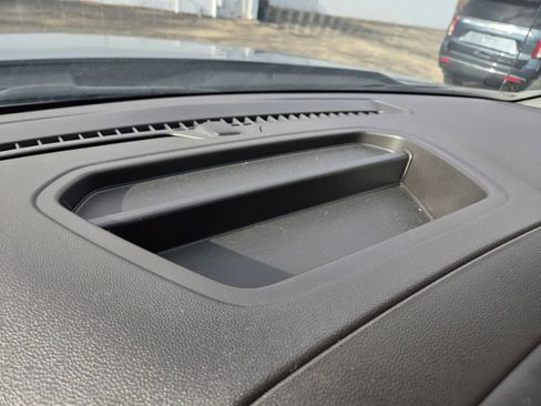 Certified 2025 Chevrolet Silverado 1500 Custom image 8