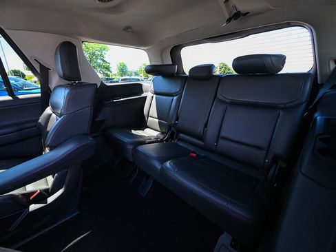 Used 2025 Ford Expedition Active AWD/4WD image 22
