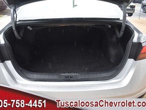 Used 2024 Nissan Altima 2.5 SR FWD image 9