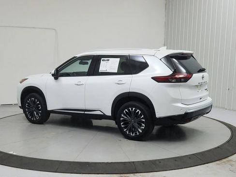 Used 2026 Nissan Rogue Platinum w/ Platinum Premium Package AWD/4WD image 5
