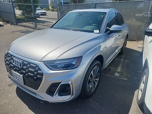Used 2022 Audi Q5 2.0T Premium AWD/4WD image 3