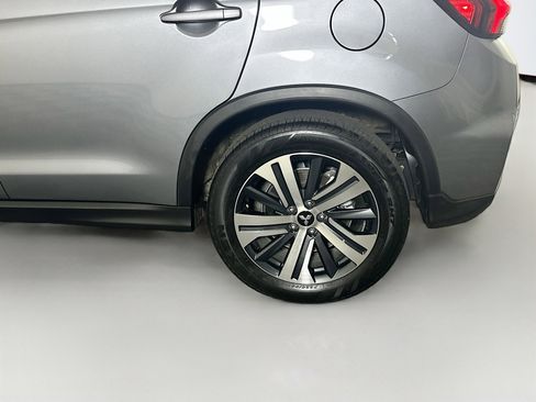 Used 2025 Mitsubishi Outlander Sport SE image 11