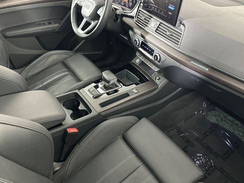 Used 2023 Audi Q5 e Premium Plus w/ Premium Plus Package image 15