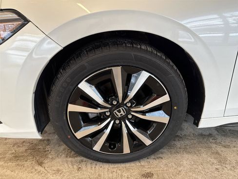 Used 2022 Honda Civic EX-L image 19