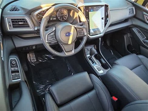 Used 2023 Subaru Ascent Limited w/ Technology Package image 10