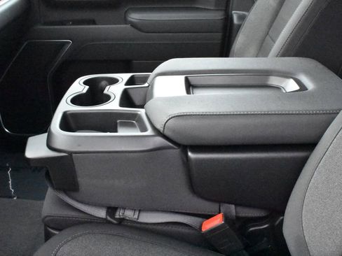 Used 2026 Chevrolet Silverado 2500 LT image 25