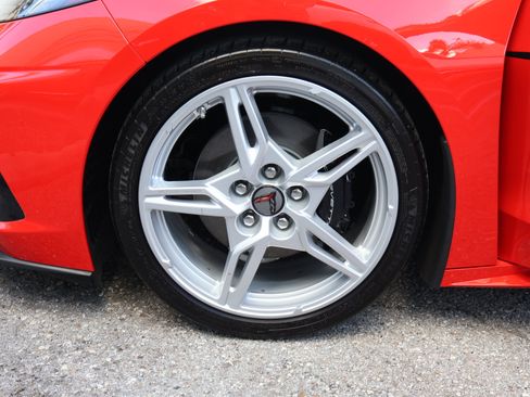 Used 2024 Chevrolet Corvette Stingray Convertible w/ 1LT image 14