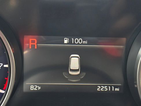 Used 2024 Kia Carnival LX FWD image 19