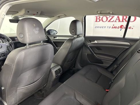 Used 2019 Volkswagen e-Golf SEL Premium image 14