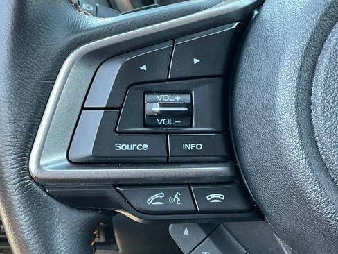 Used 2019 Subaru Crosstrek 2.0i Limited w/ Moonroof Package w/Navigation AWD/4WD image 25