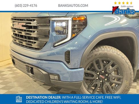 New 2025 GMC Sierra 1500 Elevation image 3