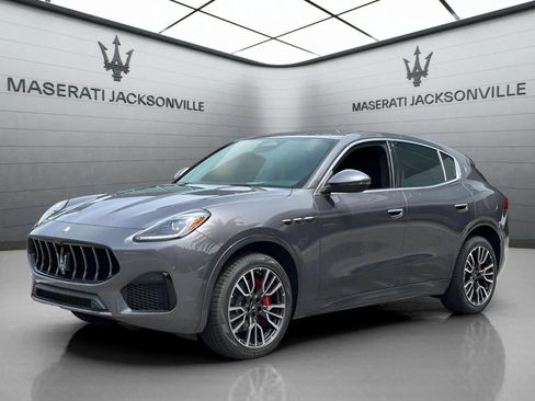 New 2025 Maserati Grecale GT image 12