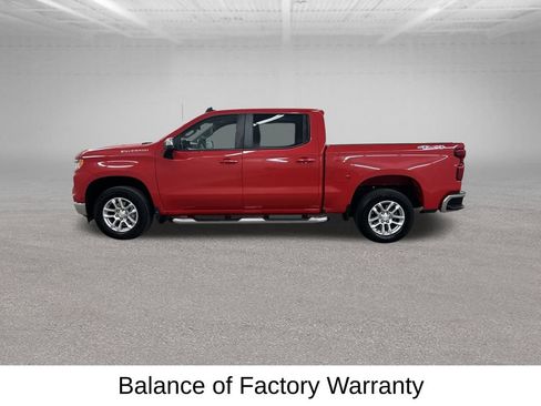 Used 2023 Chevrolet Silverado 1500 LT AWD/4WD image 9