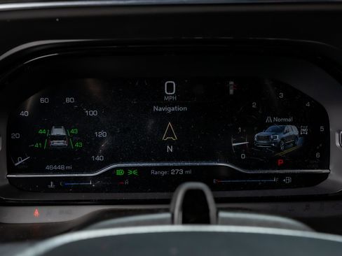 Used 2023 GMC Yukon Denali Ultimate image 19