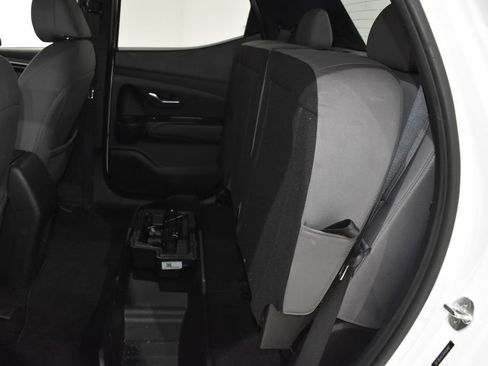 Used 2023 Hyundai Santa Cruz SEL image 30