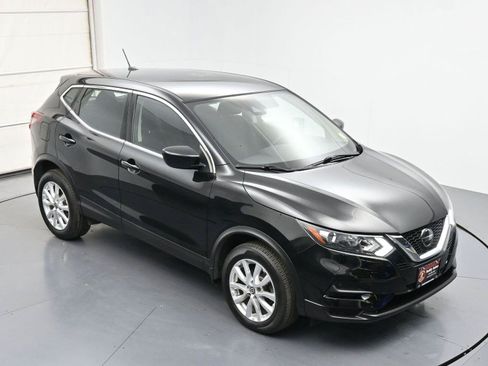 Used 2020 Nissan Rogue Sport S w/ Appearance Package AWD/4WD image 33