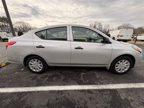 Used 2015 Nissan Versa S Plus FWD image 7