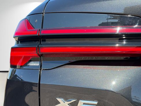 New 2026 BMW X5 sDrive40i w/ Parking Assistance Package image 10