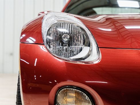 Used 2009 Pontiac Solstice Coupe w/ Premium Package image 25