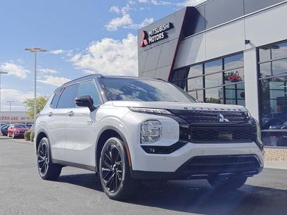 Used 2025 Mitsubishi Outlander SEL Black Edition