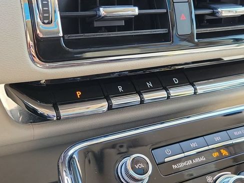 Used 2018 Lincoln Navigator Reserve w/ Technology Package AWD/4WD image 20