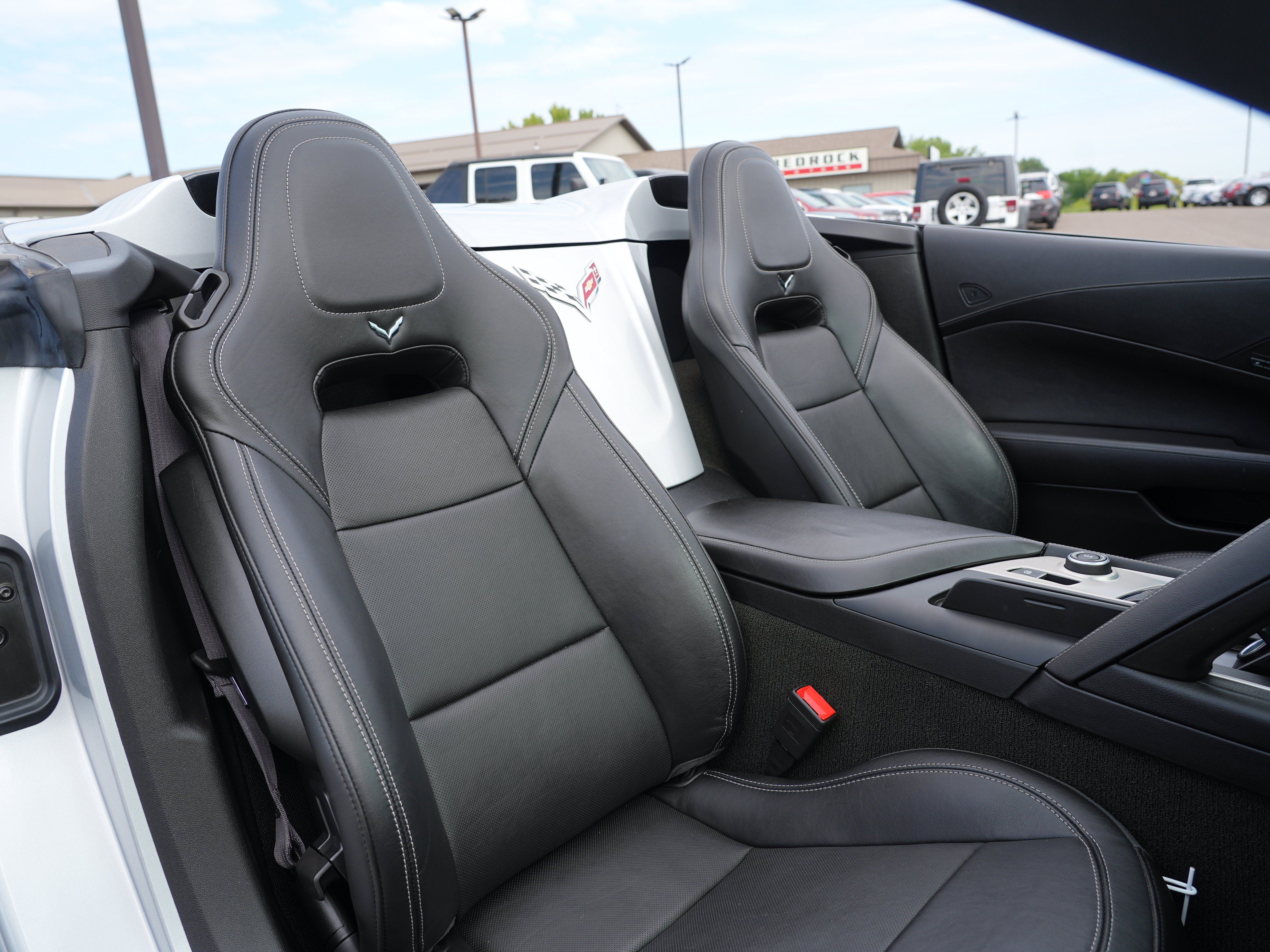 Used 2014 Chevrolet Corvette Stingray Convertible w/ 2LT Preferred Equipment Group RWD image 11