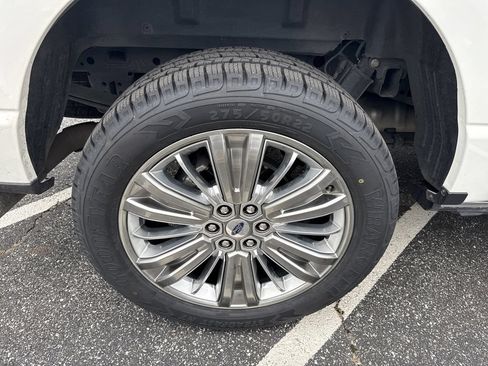 Used 2024 Ford F150 Platinum w/ Equipment Group 703A Plus AWD/4WD image 18