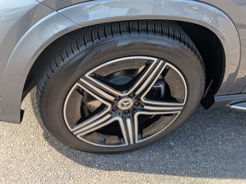 Certified 2025 Mercedes-Benz GLE 450e 4MATIC image 10