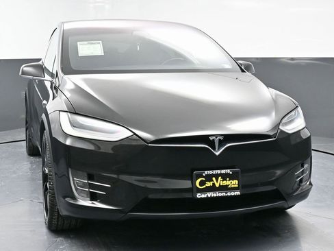 Used 2020 Tesla Model X Long Range image 3