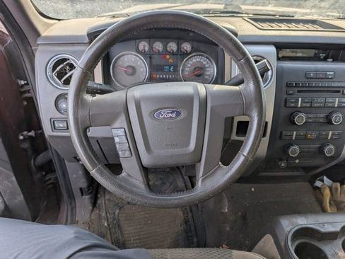 Used 2010 Ford F150 XLT image 9