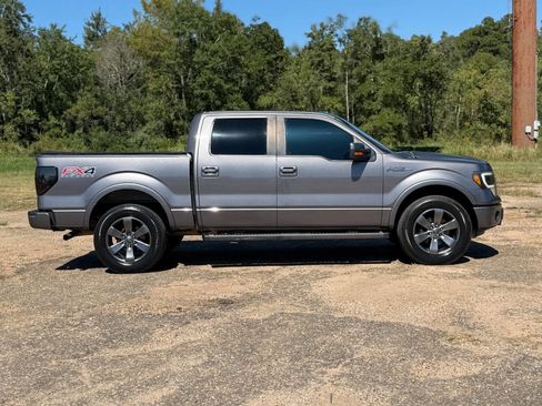 Used 2014 Ford F150 FX4 w/ Equipment Group 402A Luxury image 6